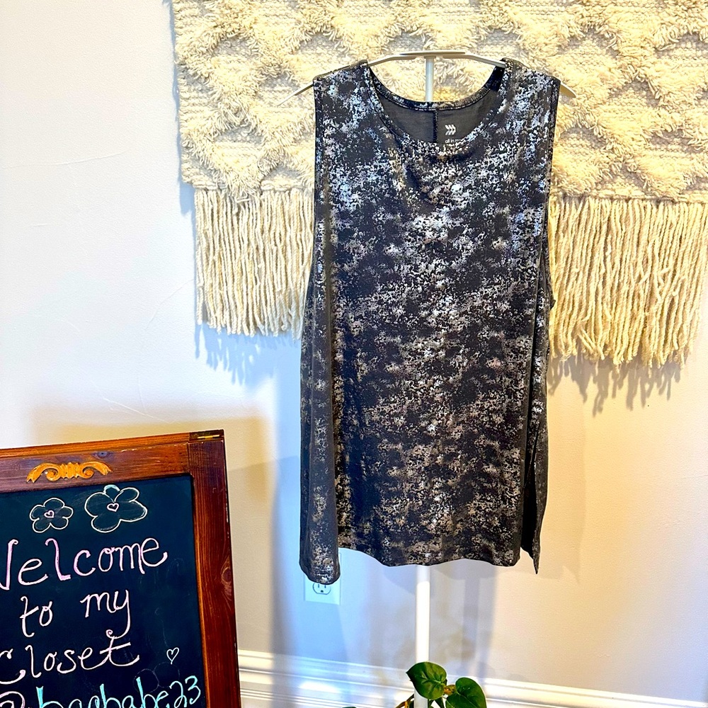 🌻All In Motion Workout Shimmer Tank XXL NWOT